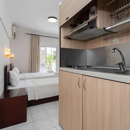 Naias Apartament