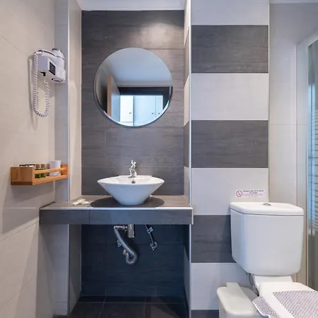 Apartament Naias *