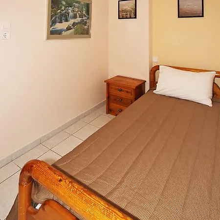 Apartament Naias