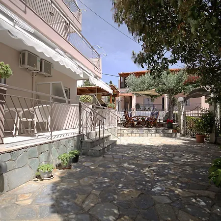 Apartament Naias Neos Marmaras