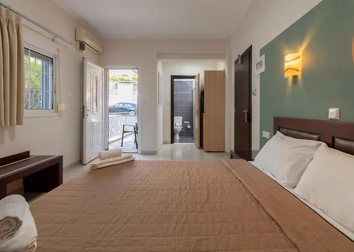 Apartament Naias *