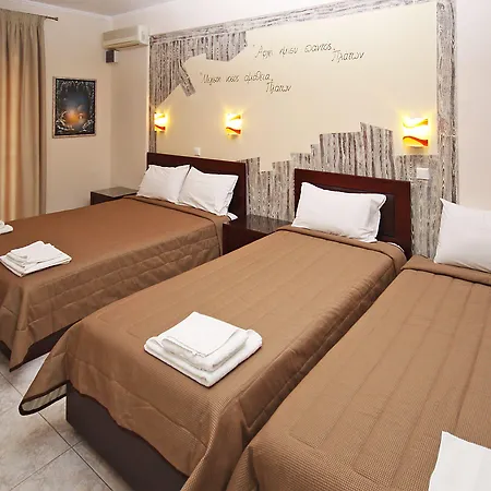 Naias * Neos Marmaras