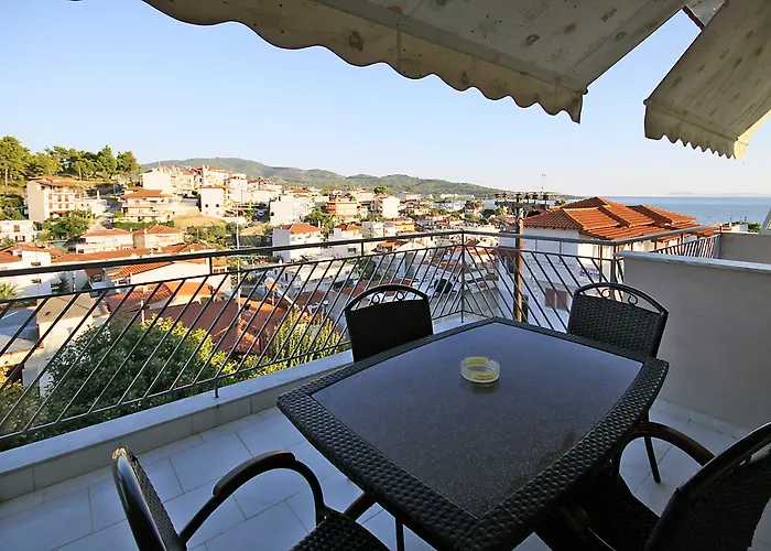 Naias Apartman Néosz Marmarász