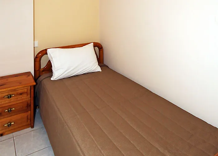 Naias Apartman *