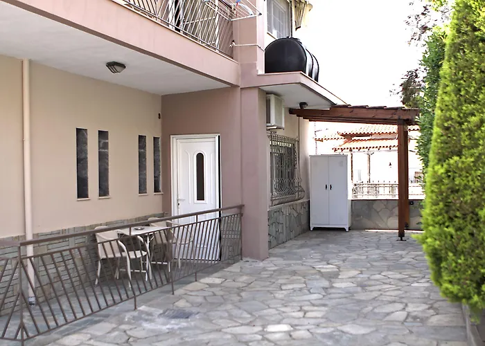Naias Apartman Néosz Marmarász