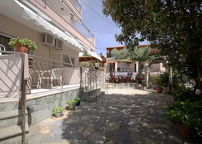 Apartman Naias Néosz Marmarász